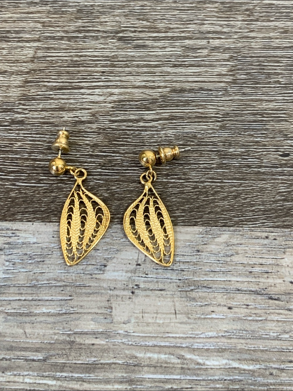Gold Tone Filigree Drop Earrings - Elegant Women's Jewelry